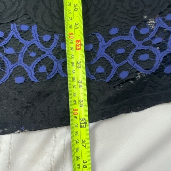 Gabby Skye Dress Size 4 Lace A-Line Long Sleeve‎ Lined Purple/Black Pullover - Picture 12 of 15